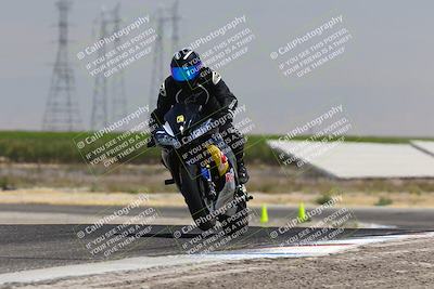 media/Aug-03-2025-TrackDaz (Sun) [[bf4a71acf9]]/C Group/1240pm (Wheelie Bump)/